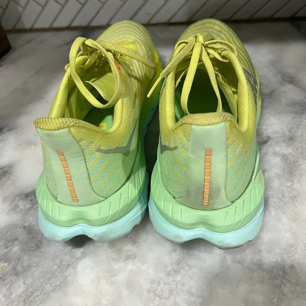 Hoka One One Womens Mach 5 1127894 CGLG Green Running Shoes Sneakers Size 10.5B